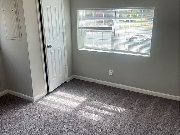 5th image of 501 Tuten Ave