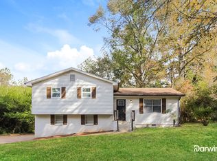 8922 Old Lee Rd, Lithia Springs, GA 30122