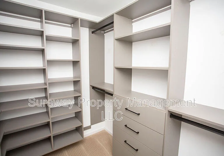 7 Amaryllis Ln — Photo 29