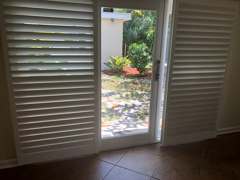 905 Espanola Way — Photo 14