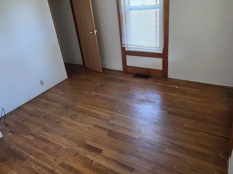 34 Union St #1 — Photo 5