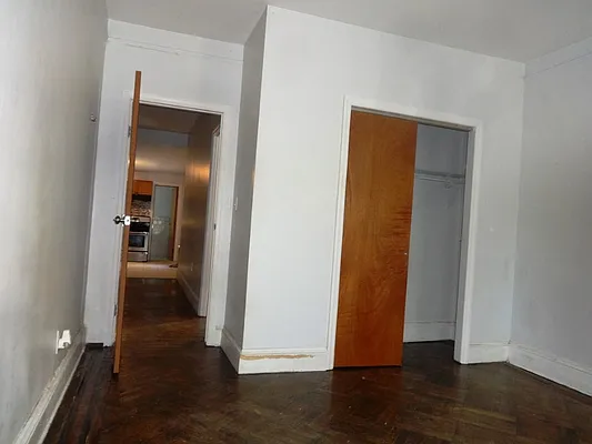 Rented by Blue Egg Realty Corp | media 6