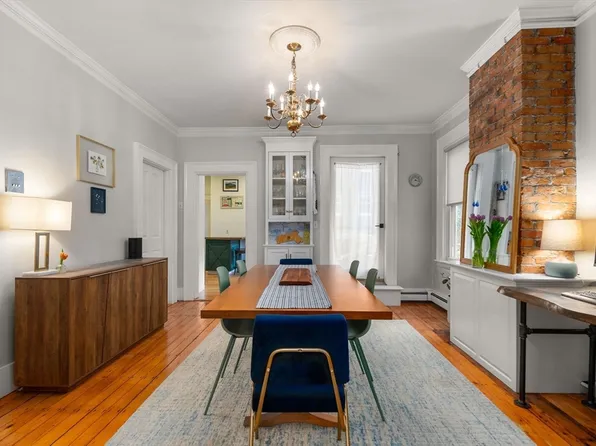 97 Bartlett St #2, Charlestown, MA 02129