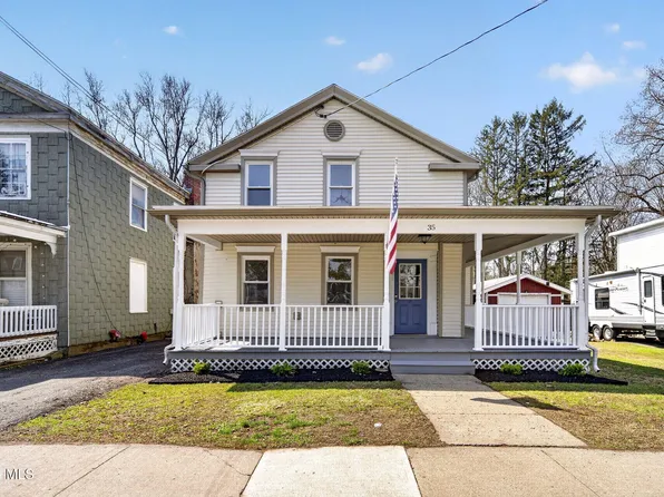 35 Lake Street, Stillwater, NY 12170