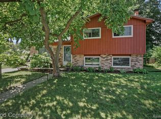 632 Bellevue Ave, Clawson, MI 48017