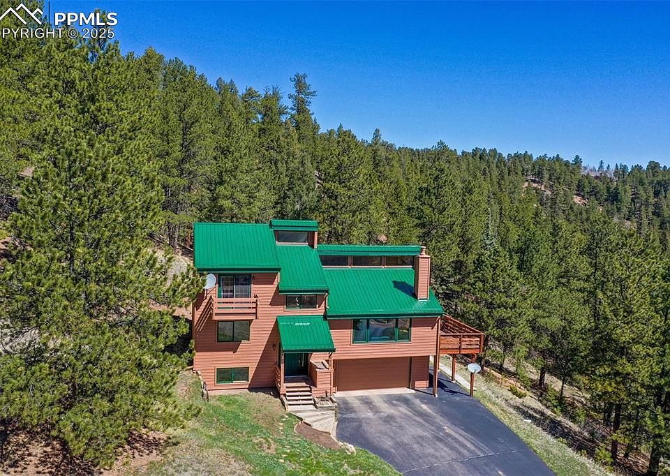 1st image of 418 University Dr