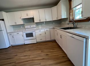 46 Meadow Farm Rd #46, Bangor, ME 04401