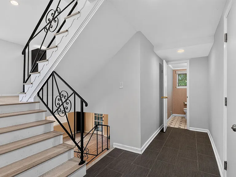 3521 Yuma St NW — Photo 17