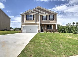 1778 Pinnacle Oaks Dr, Rural Hall, NC 27045