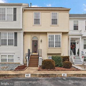 65 Brookfield Dr, Newark, DE, 19702