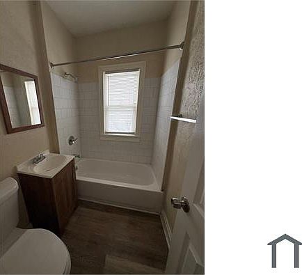 2nd image of 3265 E 147th St #9