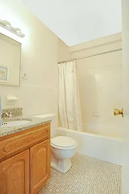 Rented by Compass | media 14