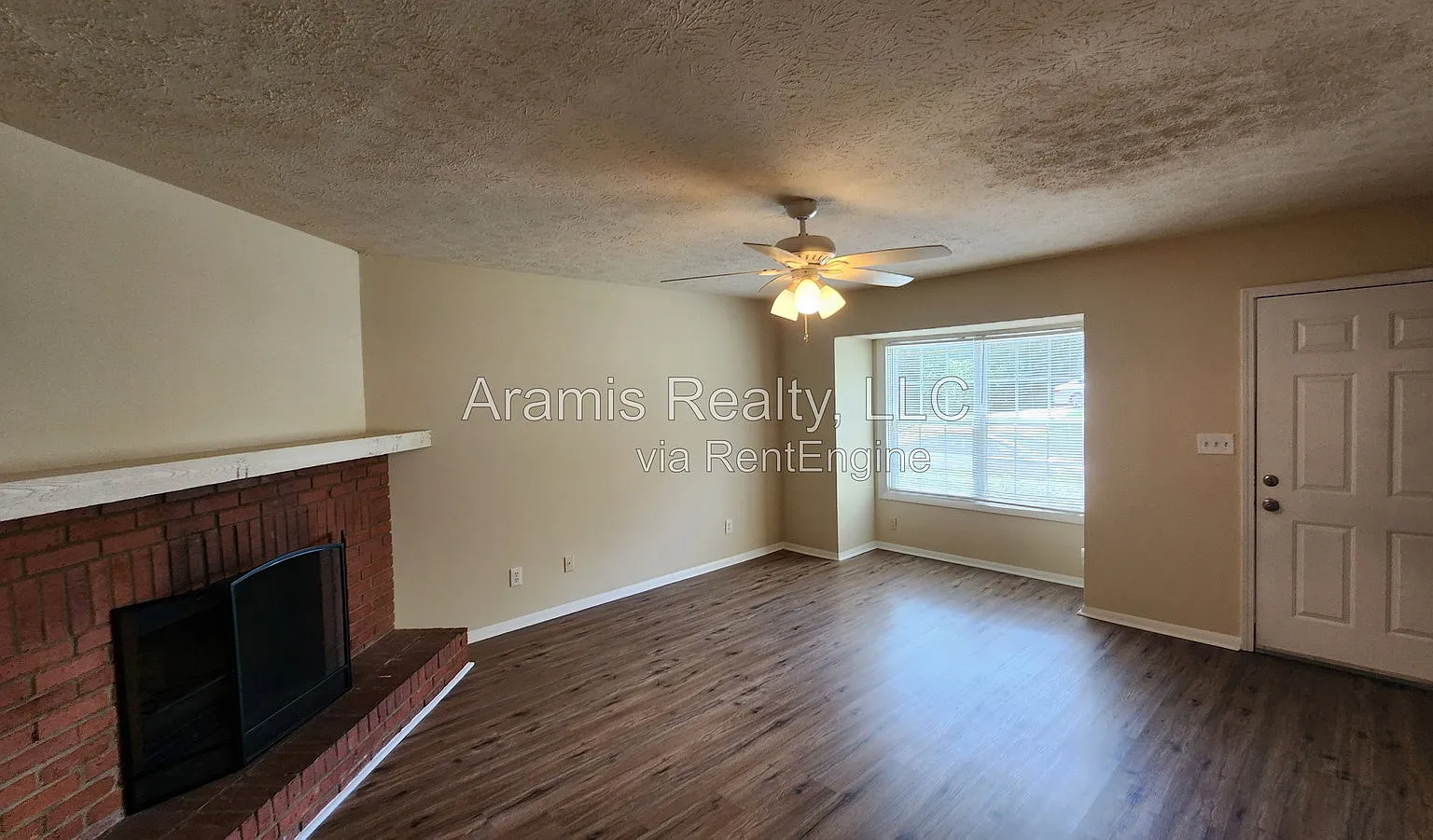 2 bed, 2.5 bath, 1280 sqft, $1,450 — Photo 4