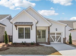 164 Herring Dr, Hoschton, GA 30548