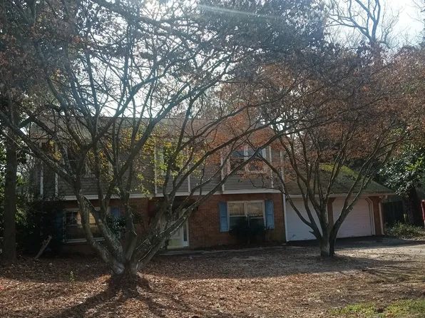 6238 Lance Ln, Riverdale, GA 30274