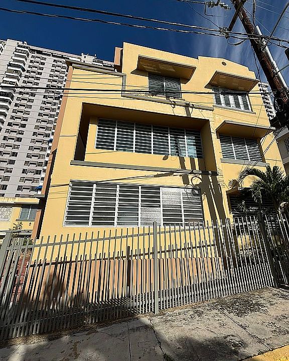 1st image of 520 Calle Riera #2