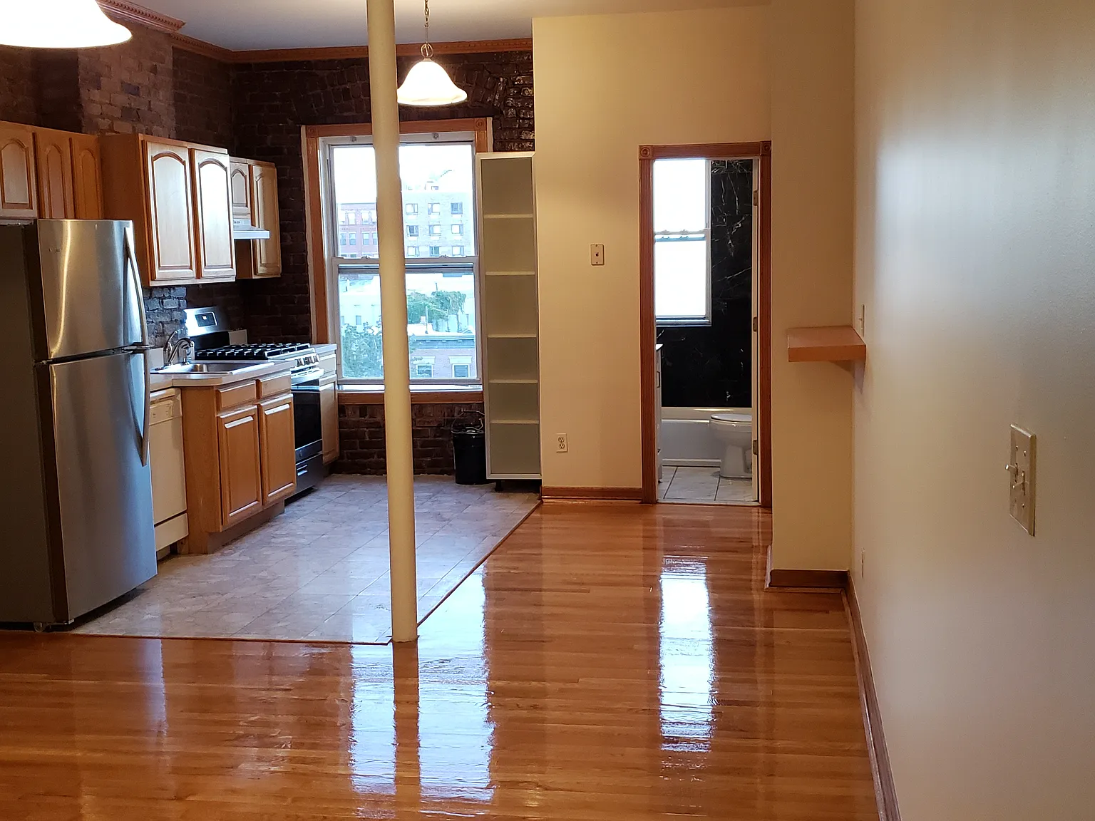 132 29th Street — Photo 1