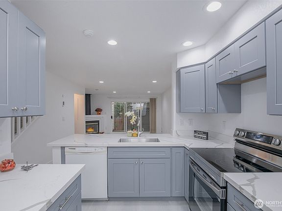 3rd image of 26254 114th Lane SE #27