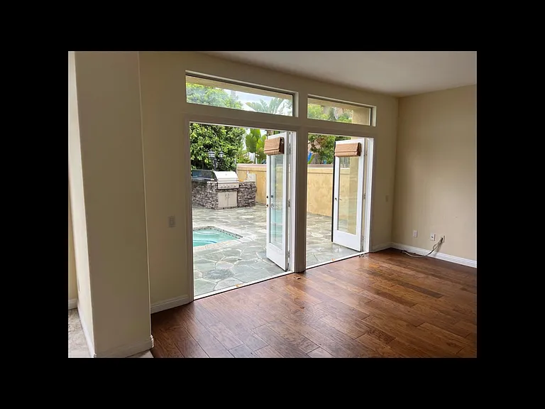 5027 McGill Way — Photo 6
