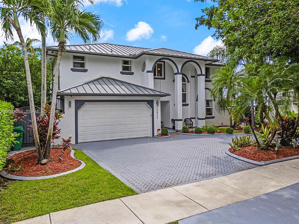 1st image of 15822 SW 103rd Ln