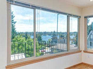 908 N 72nd St APT 7, Seattle, WA 98103