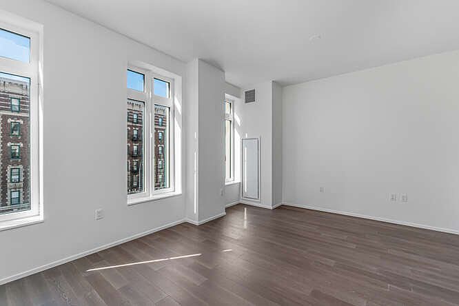 1st image of 543 W 122nd St #4F