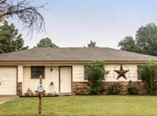 214 E 4th St, Keene, TX 76059