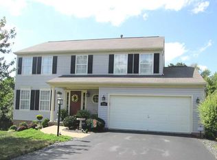 128 Buttonwood Dr, Aliquippa, PA 15001