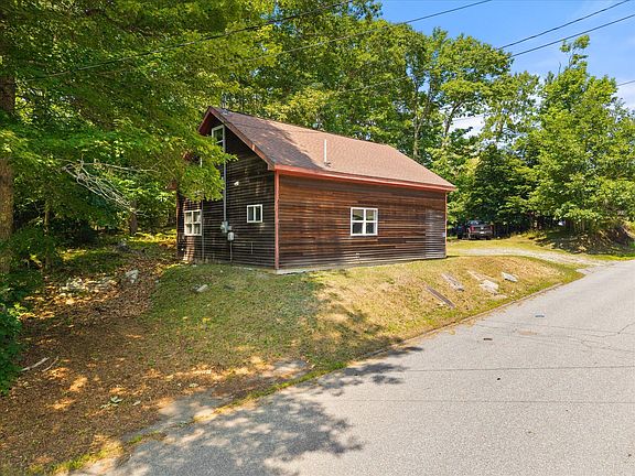 3rd image of 30 Nicholson Avenue