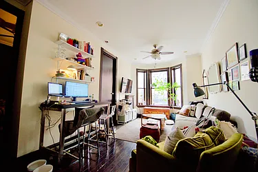 Rented by Nolita Group