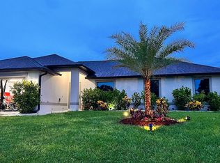 2219 NE 5th Ter, Cape Coral, FL 33909