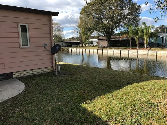 2nd image of 660 N Edgewater Dr
