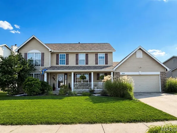 305 Valley Bluff Dr, Wentzville, MO 63385