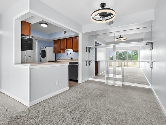 5th image of 748 W Kilgore Rd APT 303