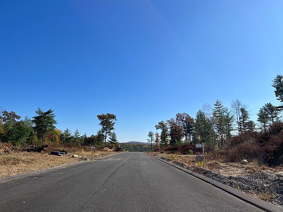 2nd image of 68 Balsam Hill Rd