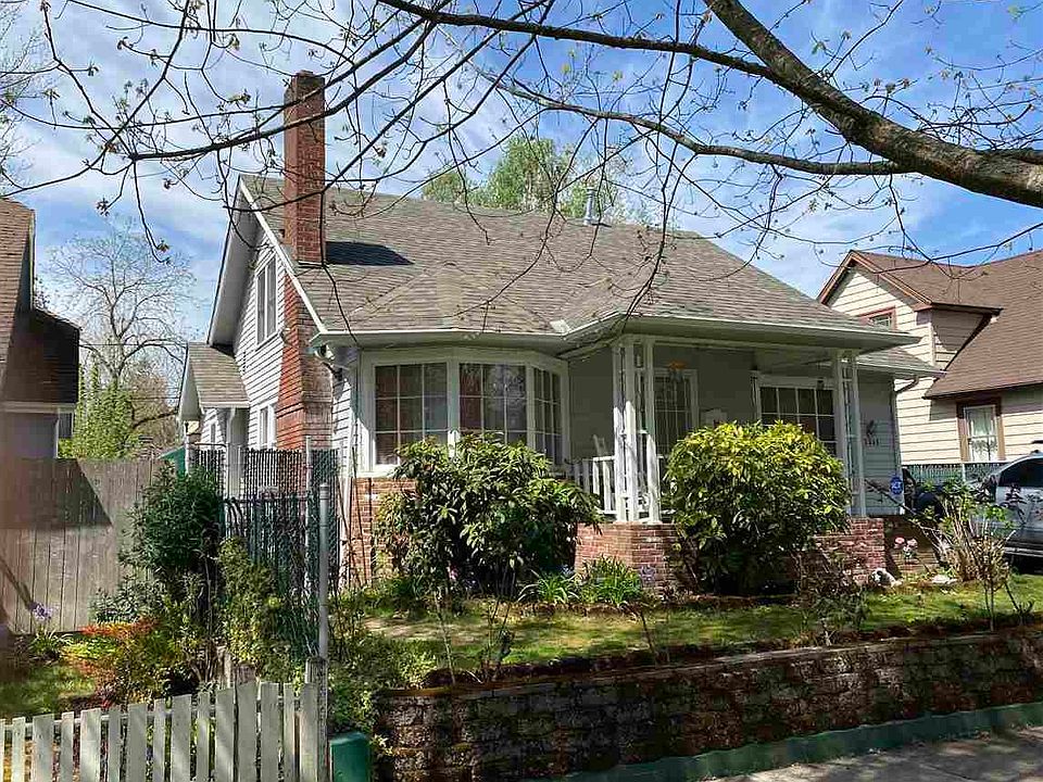 2045 Maple Ave NE, Salem, OR 97301 Zillow