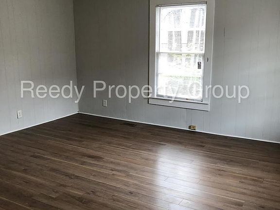 2nd image of 819 Green Ave
