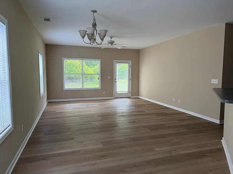 6A Covington Ln — Photo 2