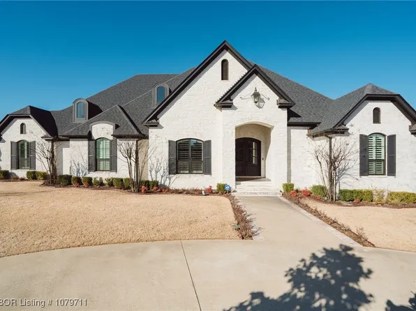 8801 Rombauer Point, Fort Smith, AR 72916