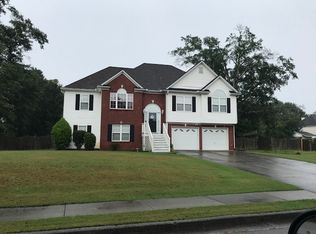 13 Four Oaks Dr, Powder Springs, GA 30127