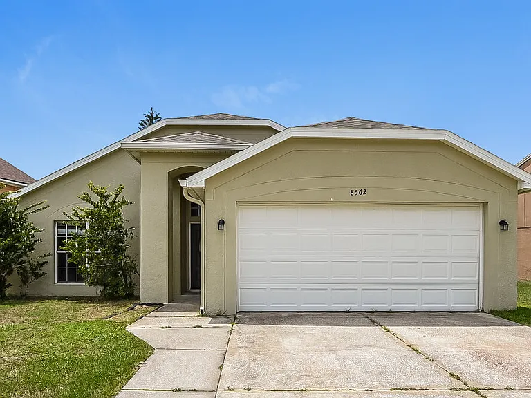 8562 Fort Thomas Way — Photo 1