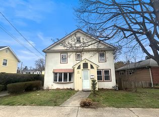 11 Waldo Ave, Greenvale, NY 11548