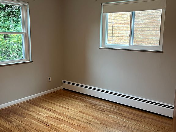 5th image of 732 Highland Ave APT 1