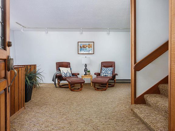 3rd image of 6235 NE Quay Ct