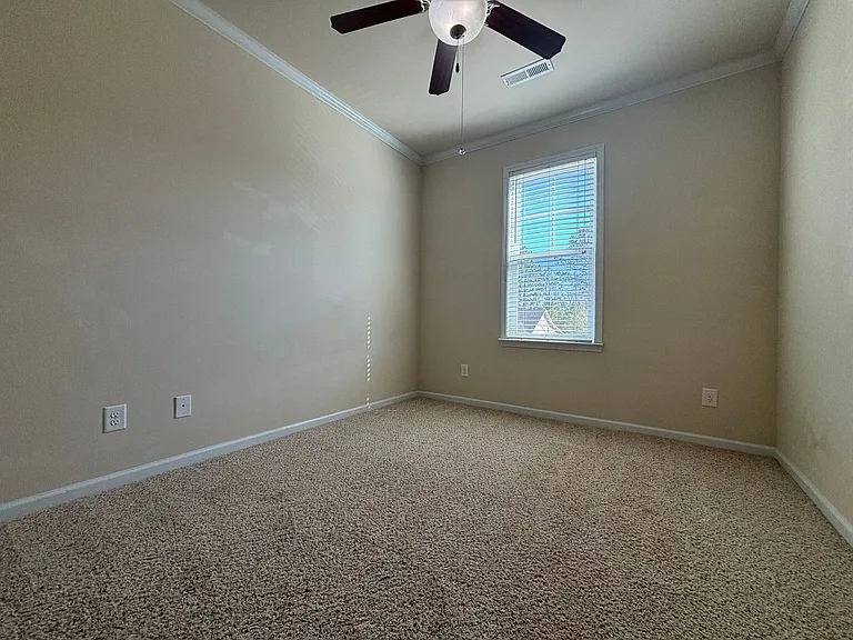 116 Waterstone Ln — Photo 17