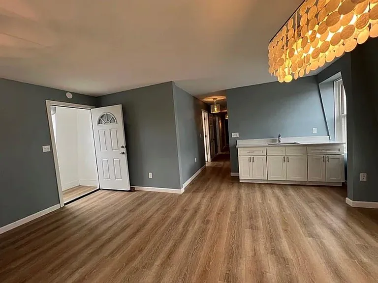 9 Turner Ave #2 — Photo 26