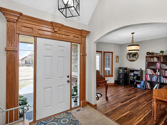 4th image of 1737 Ashwood Dr SW