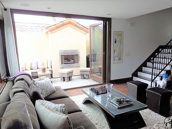 3rd image of 402 Dahlia Ave #B