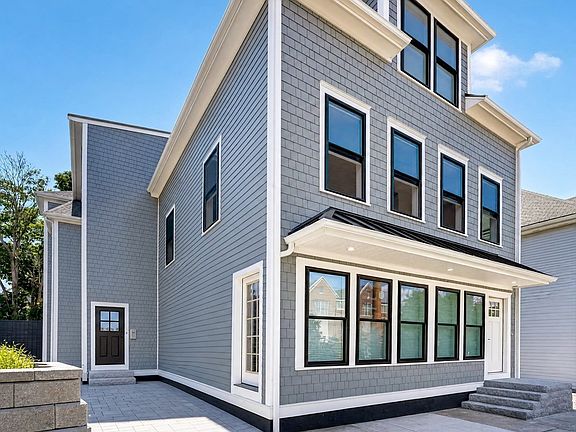 2nd image of 22 Pauline St #5