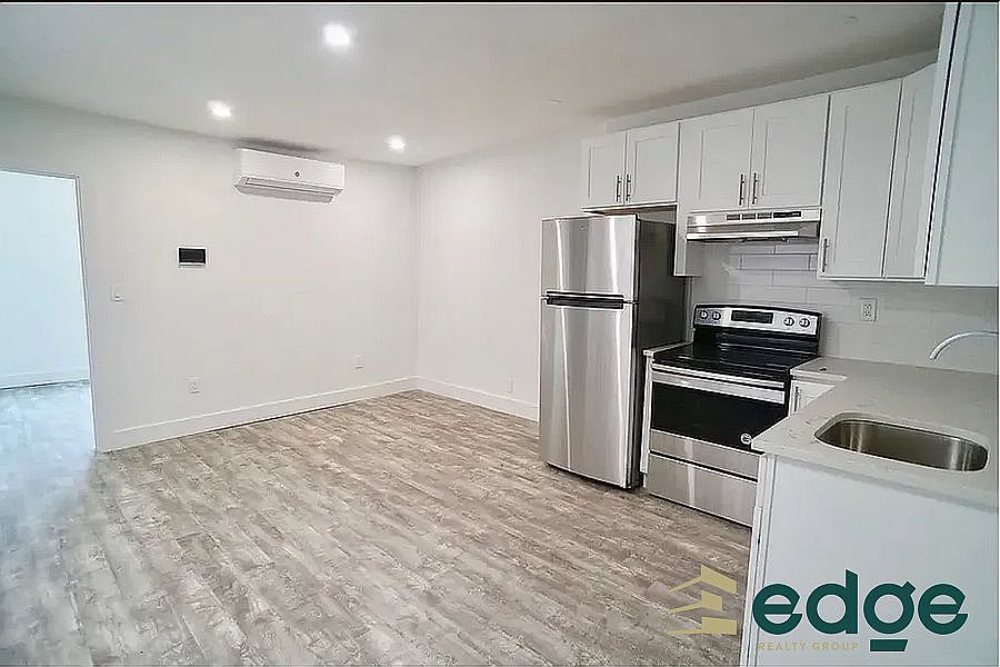 1st image of 291 Macdougal St APT 3